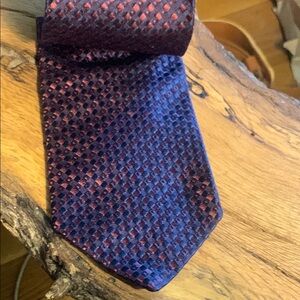 GIANFRANCO FERRE ITALIAN LUXURY DESIGNER TEXTURED WOVEN SILK NECKTIE
